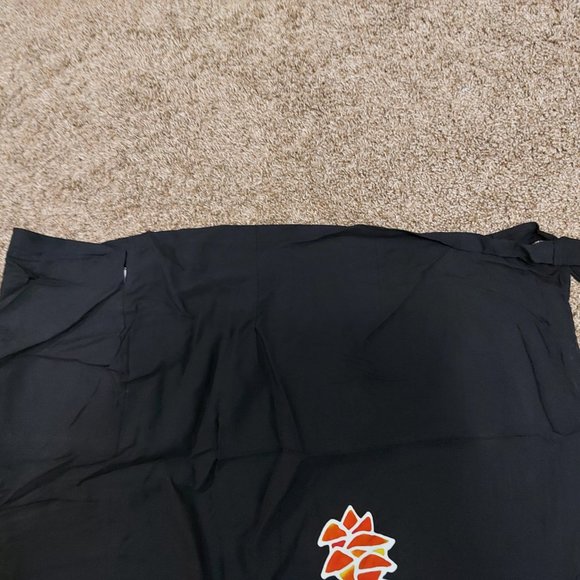 Designs by Naomi Flower Wrap Skirt - Picture 2 of 6